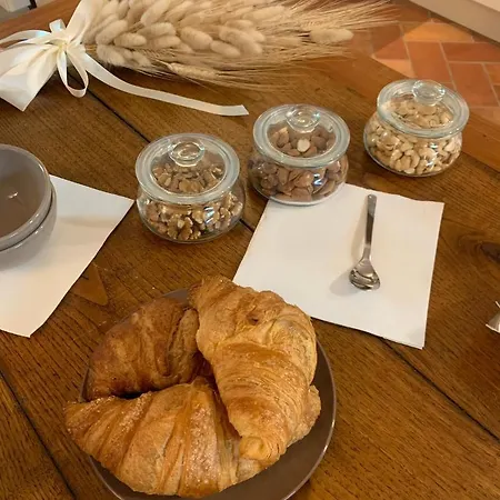 Il Podere Di Tacito Bed & Breakfast